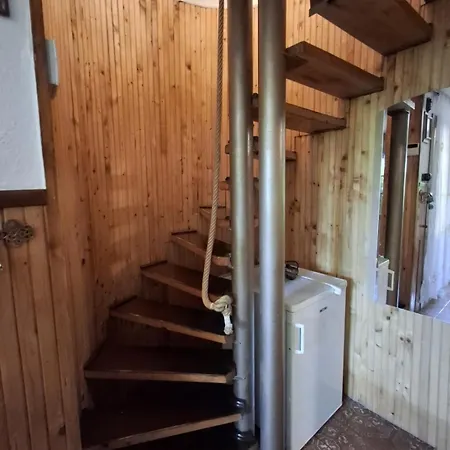 Faludi Vendeghaz Дом отдыха *